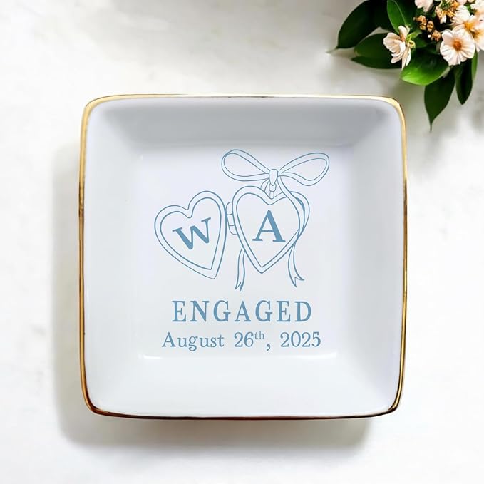 Personalized Locket Wedding Ring Dish, Custom Initial Engaged Rings Holder - Image 2