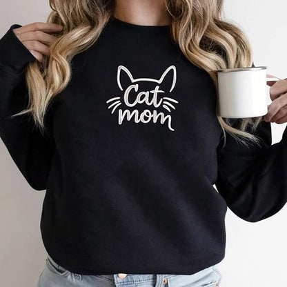 VIOLAVA Custom Cat Embroidered Christmas Sweatshirt – Personalized Pet Name - Image 2
