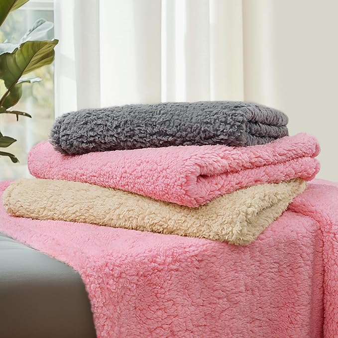 Luciphia Waterproof Pet Blanket - Image 8