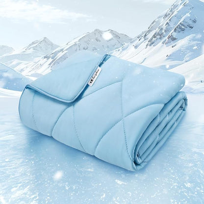 Luciphia Premium Cooling Dog Blanket by luciphia