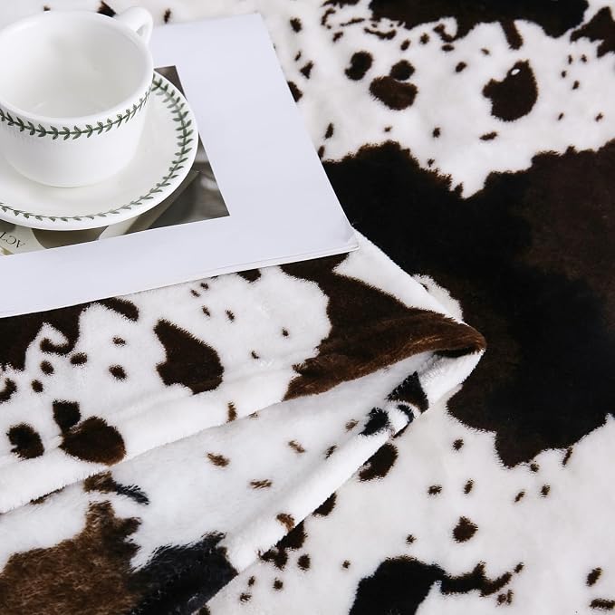 Bnuitland Cow Printed Fleece Flannel Throw Blanket, 300 GSM Double Sided Fuzzy - Image 6