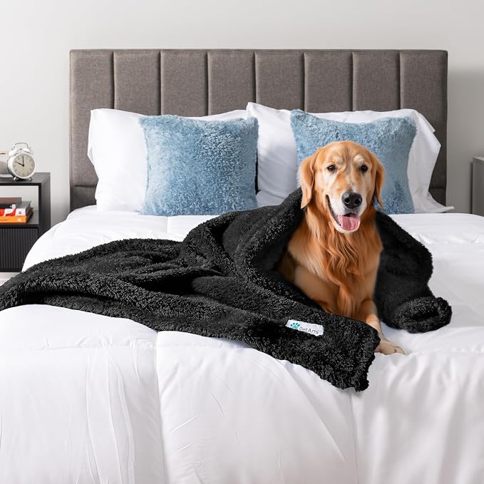PetAmi Fluffy Waterproof Dog Blanket - Image 5