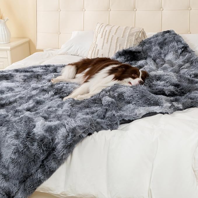 gogobunny Waterproof Dog Blanket - Image 4