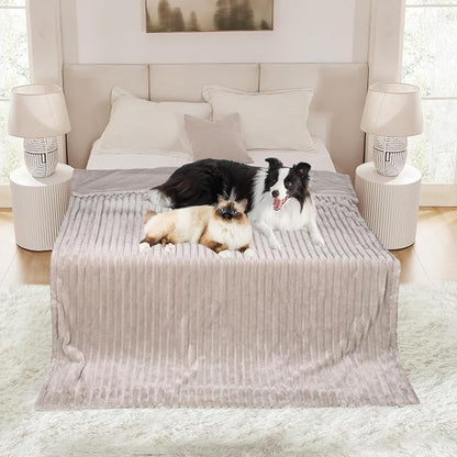 Waterproof Dog Blanket, Soft Fleece Blanket - Image 6