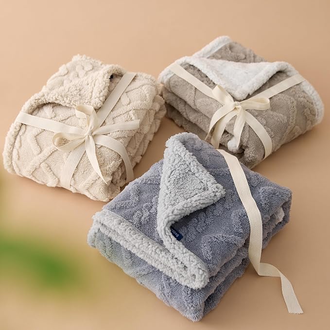 Bedsure Waterproof Dog Blanket for Large Dogs - Image 6