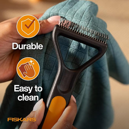 Fiskars Pet, Cat and Dog Brush, Fine Bristles & SoftGrip Handle - Image 8