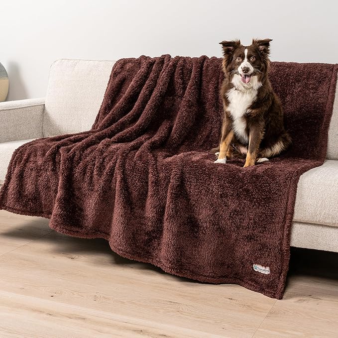 PetAmi Fluffy Waterproof Dog Blanket - Image 3