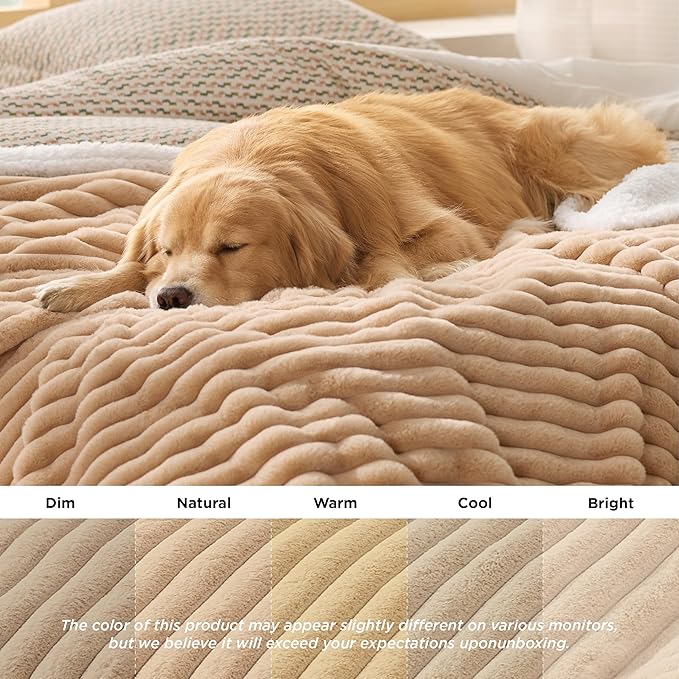 Bedsure ComfyFleece™ Waterproof Dog Blankets - Image 5