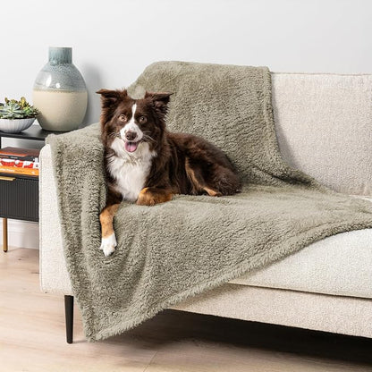 PetAmi Fluffy Waterproof Dog Blanket by PetAmi